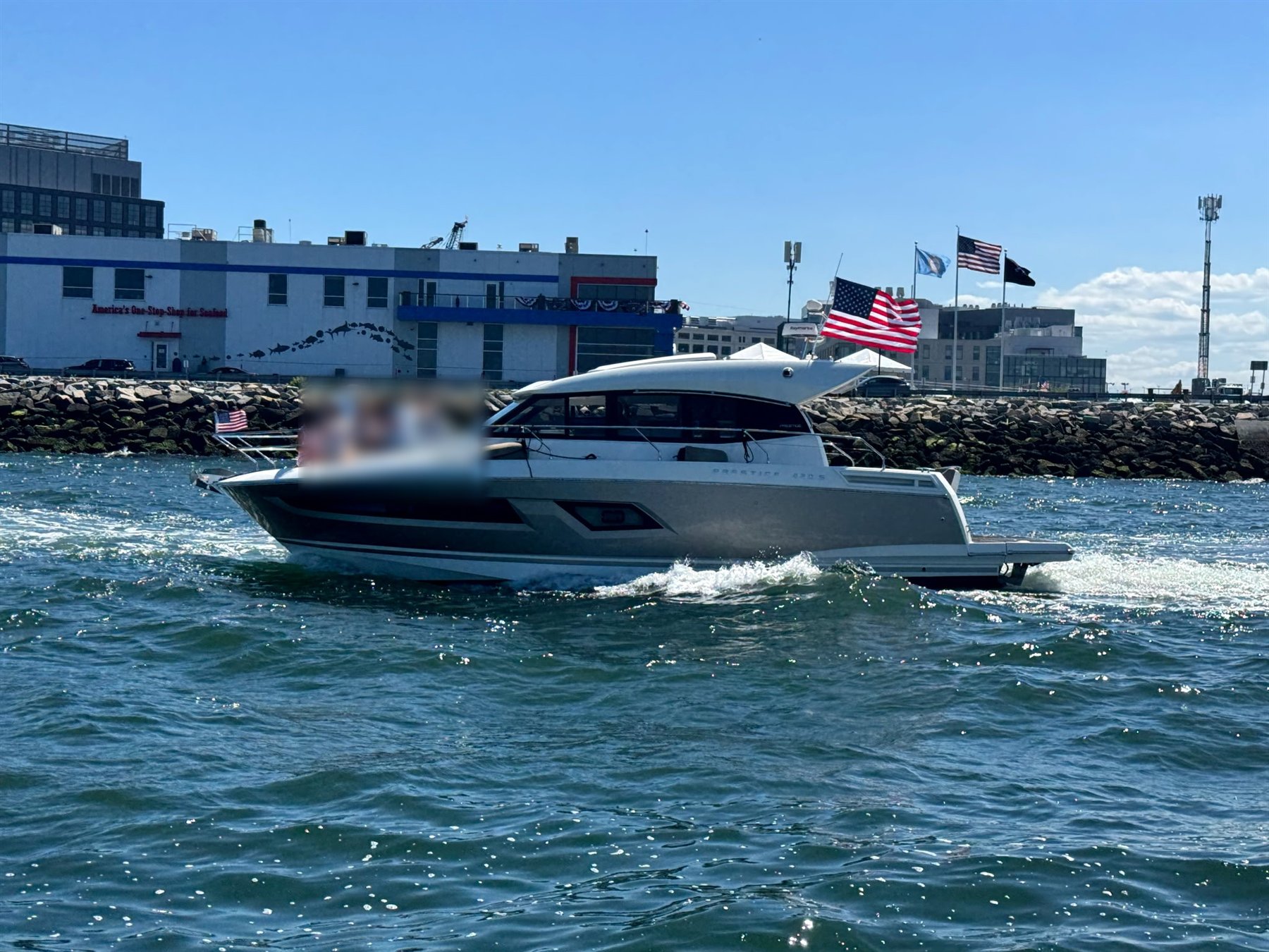 The Karrie Anne underway on Boston Harbor